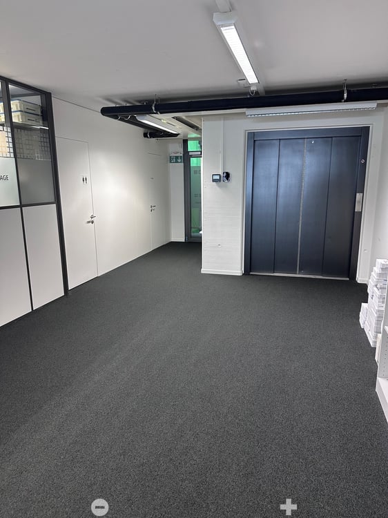 Moderne Bürofläche im Industriegebiet von Bözingen 7