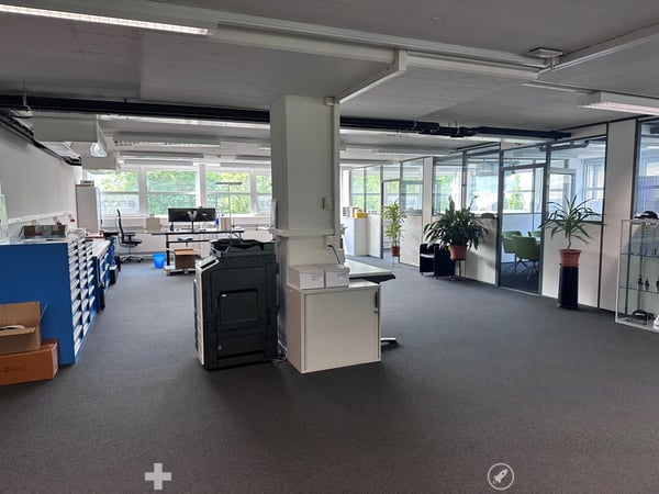 Moderne Bürofläche im Industriegebiet von Bözingen 2