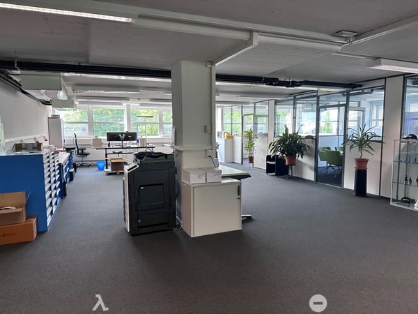 Moderne Bürofläche im Industriegebiet von Bözingen 2