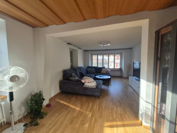 Schöne 4.5-Duplexwohnung mitten im Nidauer Stedtli 3