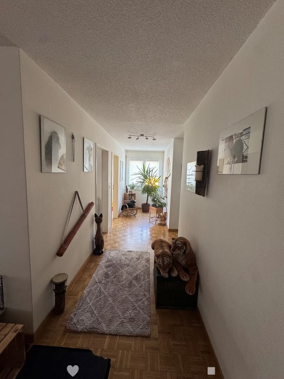 Gemütliche 4.5-Zimmerwohnung im 1. OG 2