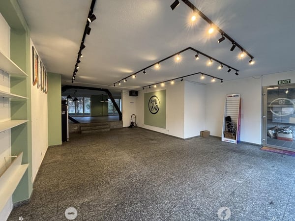 Gewerbelokal an der Neumarktstrasse 30 in Biel 7
