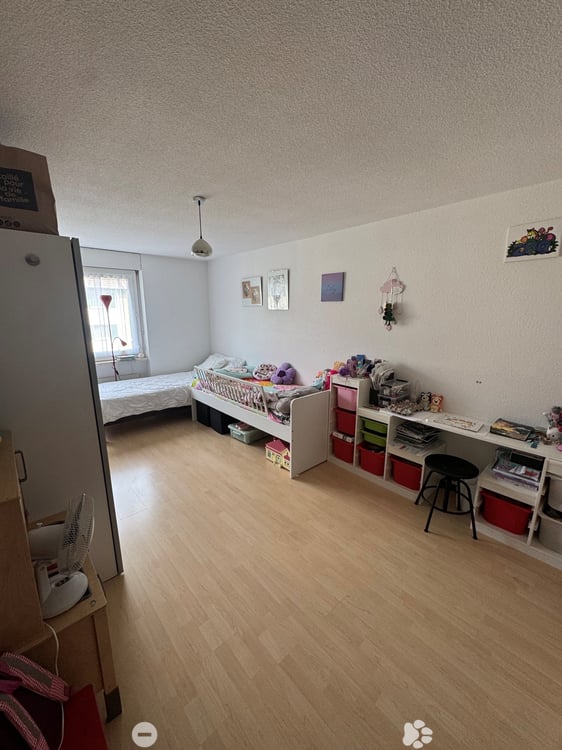 Sonnige 4.5-Zimmer-Wohnung mit Balkon in Biel 5