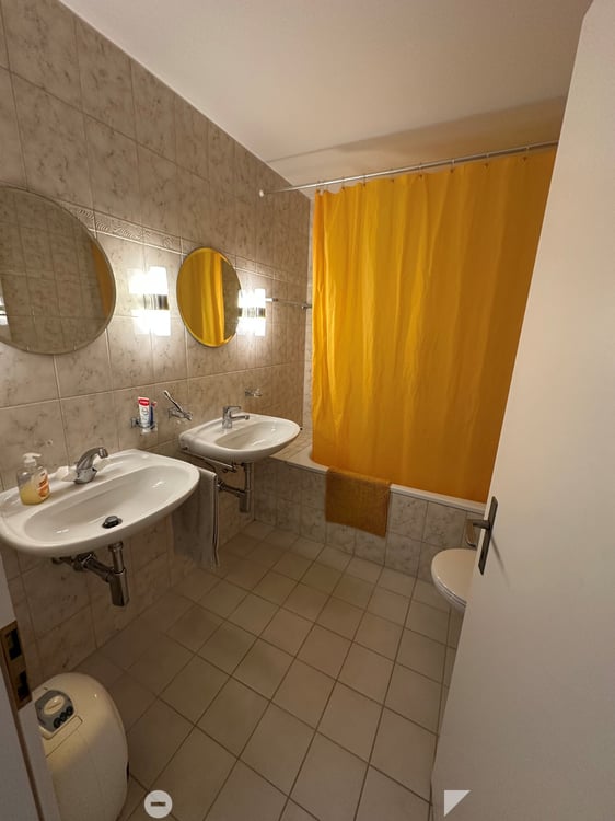 Charmante 3.5-Zimmer-Wohnung mit Balkon in Biel 6
