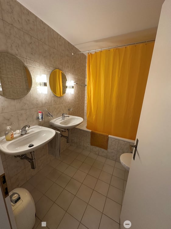 Charmante 3.5-Zimmer-Wohnung mit Balkon in Biel 6