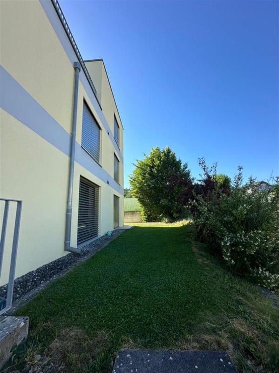 Moderne 3.5-Zimmerwohnung an erhöhter Lage! 9