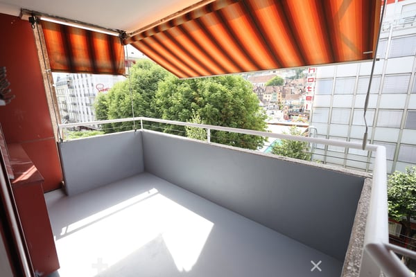 Helle 4.5-Zimmer-Wohnung mit Balkon im Zentrum von Biel 5