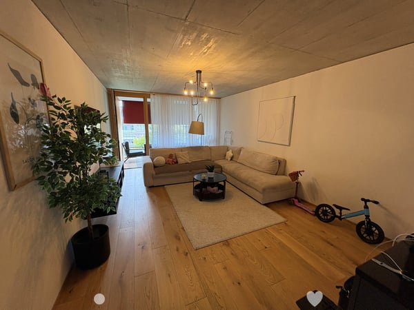 Helle 3.5-Zimmer-Wohnung mit Balkon und schöner Aussicht in Biel 3
