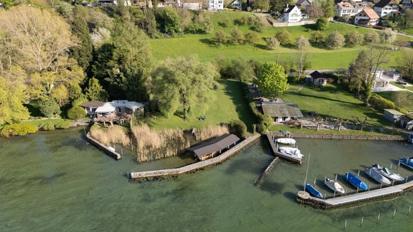 Exklusives Bauland am Bielersee mit Fischerbootshaus 8