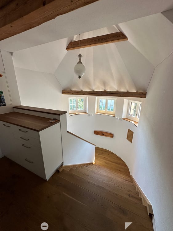 Top sanierte Attika-Wohnung 7