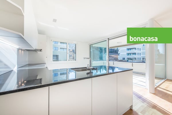 4.5-Zimmerwohnung in der Höhe mit Aussicht auf Biel! 3