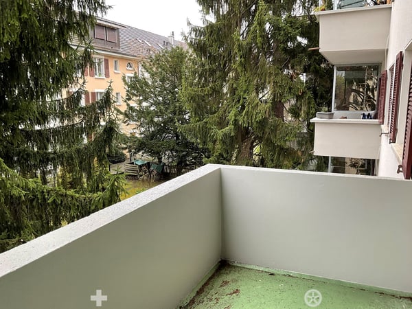 3-Zimmerwohnung im ruhigen Champagnequartier 7