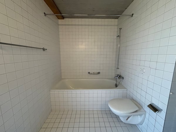 Helle 4.5-Zimmer-Duplexwohnung mit Balkon in Biel 9