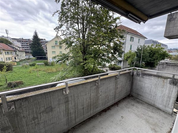 Helle 3.5-Zimmer-Wohnung mit Balkon in Biel – ab Dezember 2026 verfügbar 6