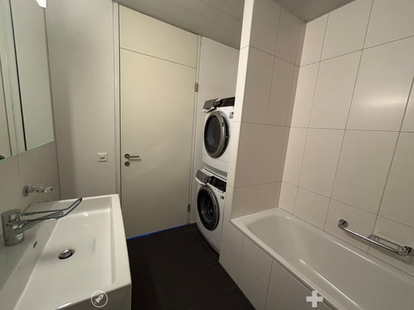 Helle 4.5-Zimmer-Wohnung zur Miete in Biel 4