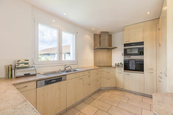 Sehr gepflegte und grosszügige Eigentumswohnung mitten in Wettingen 7