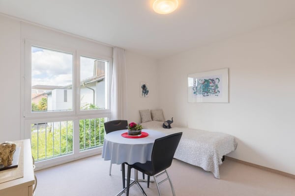 Sehr gepflegte und grosszügige Eigentumswohnung mitten in Wettingen 9