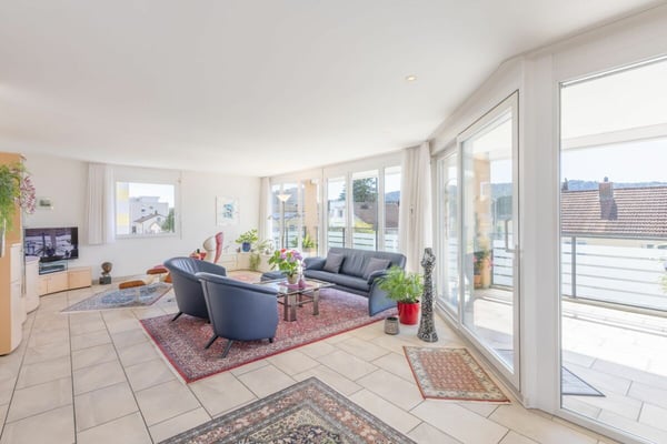 Sehr gepflegte und grosszügige Eigentumswohnung mitten in Wettingen 5