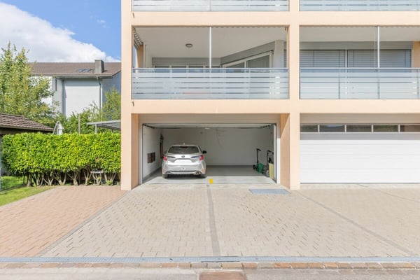 Sehr gepflegte und grosszügige Eigentumswohnung mitten in Wettingen 11