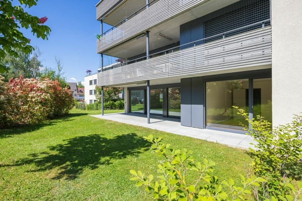 Grosszügige und helle 3.5-Zimmer Gartenwohnung in Minergie-Bauweise 2
