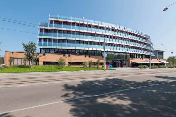 Bürofläche im JED-Campus Schlieren zur Untermiete – flexibel & zentral gelegen 2