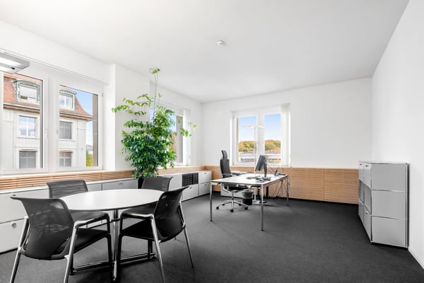 Zentral & vielseitig – Bürofläche mit flexiblem Layout 5