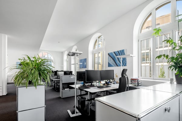 Zentral & vielseitig – Bürofläche mit flexiblem Layout 1