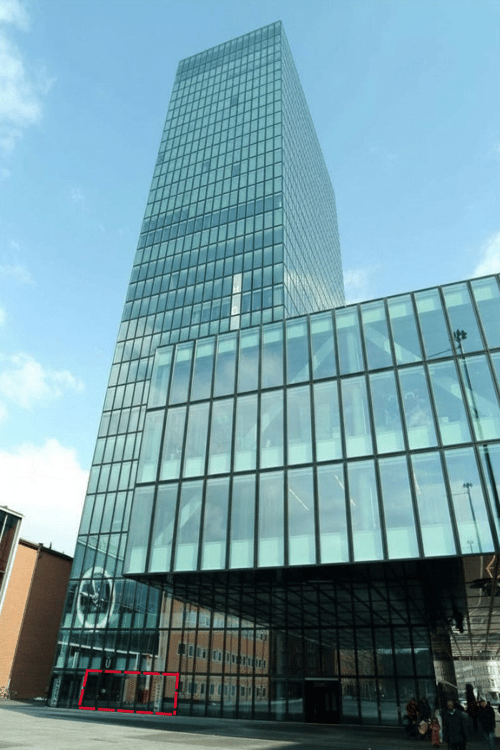 Erdgeschoss Showroom / Gewerbefläche im Messeturm 5