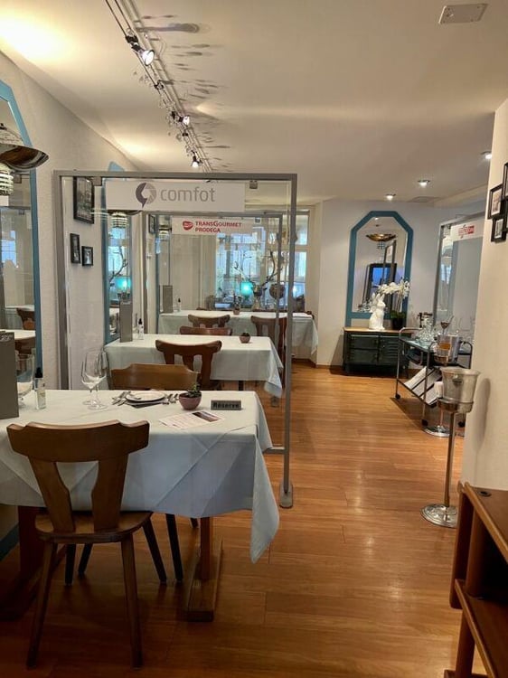 Restaurant EG und 1. OG mit Aussensitzplatz 3