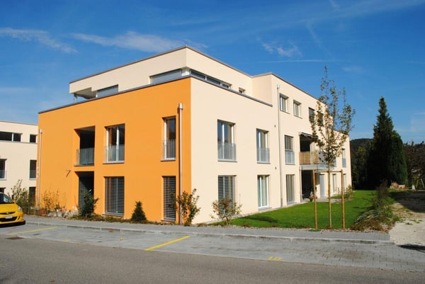 helle Attikawohnung an zentraler Lage in Roggwil 2