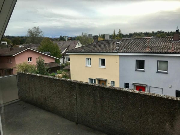 Charmante 1.5-Zimmer-Dachwohnung zum Wohlfühlen 8