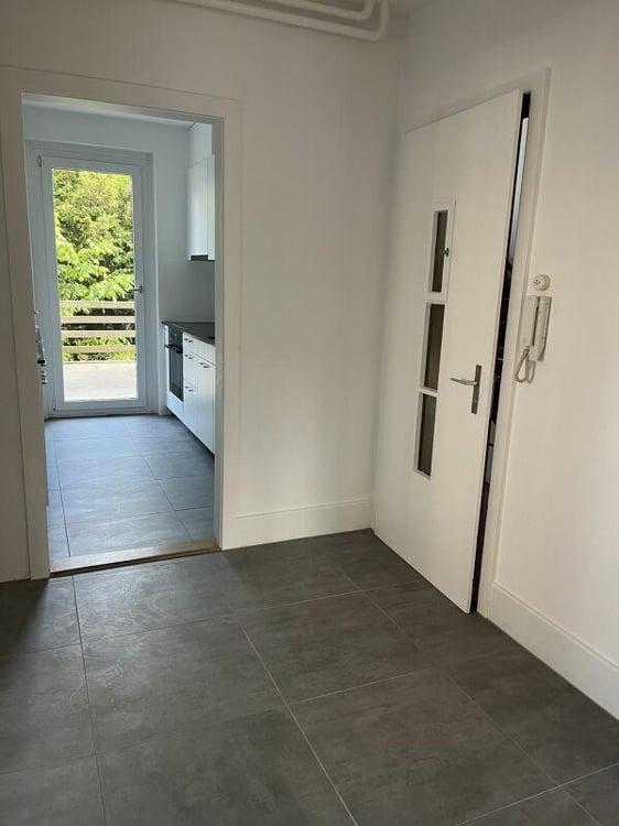 3.5 Zimmer mit 2 Balkonen 7