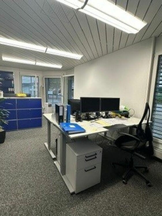 Büro-/Praxisräume mit Schaufensterfront 4