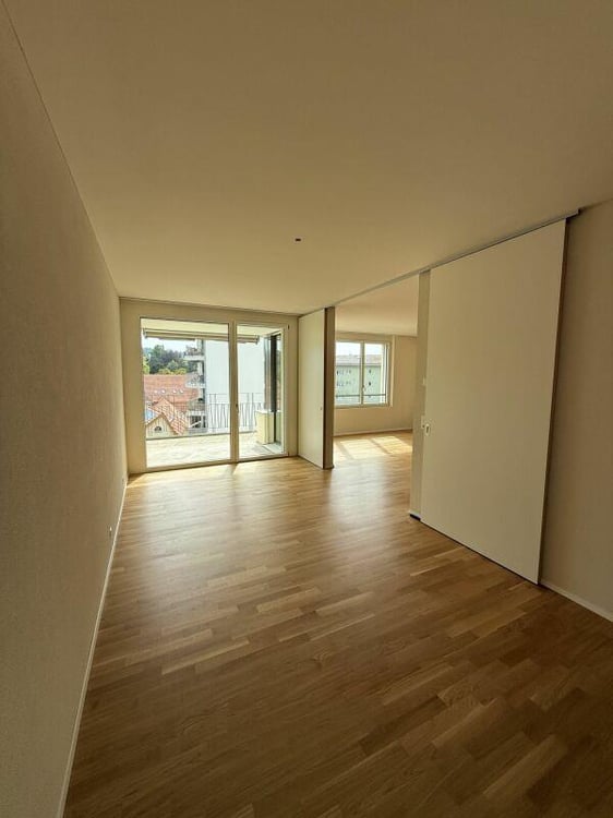 Helle 2.5 Zimmerwohnung in Burgdorf zu vermieten 7