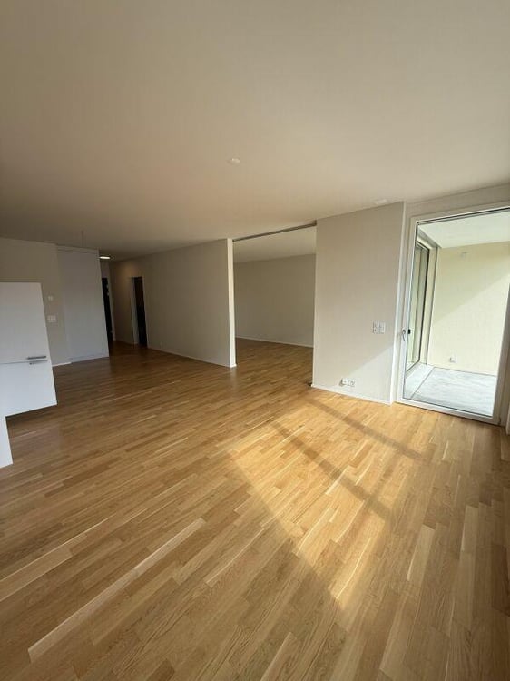 Helle 2.5 Zimmerwohnung in Burgdorf zu vermieten 5