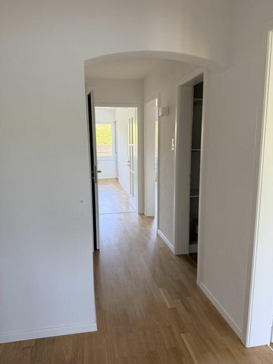 Frisch Sanierte 3.5-Zimmerwohnung im Breitenrain 6