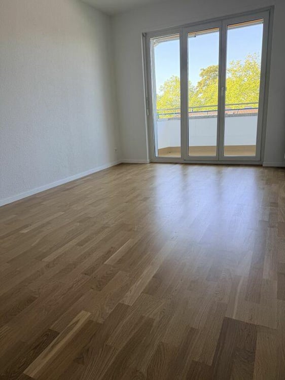 Frisch Sanierte 3.5-Zimmerwohnung im Breitenrain 8