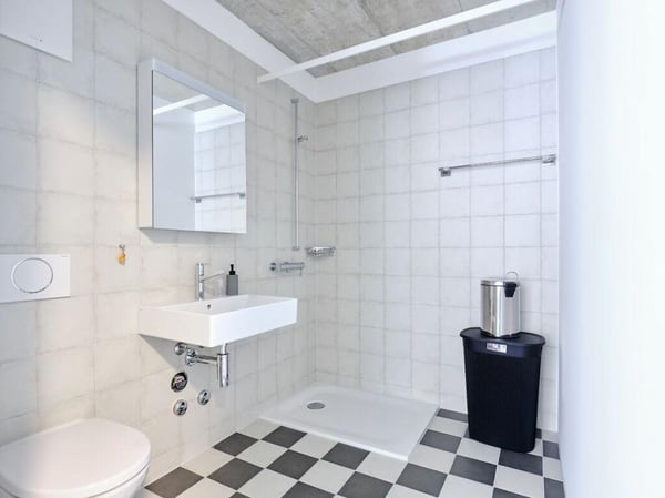 Moderne Studiowohnung mit Sitzplatz 4