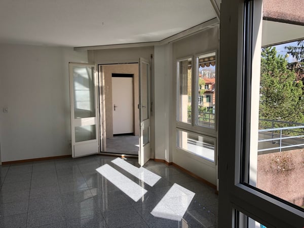 Charmante 1.5-Zimmerwohnung mit Cheminee im Marziliquartier 10