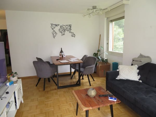 Helle 2-Zimmerwohnung mit Gartensitzplatz im Weissenbühl 5