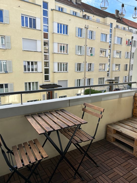 Moderne 3-Zimmerwohnung im Breitenrain 10