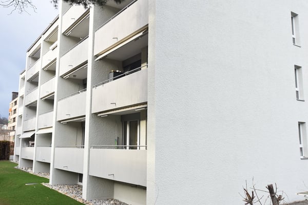 Einstellhallenplätze zu vermieten 1