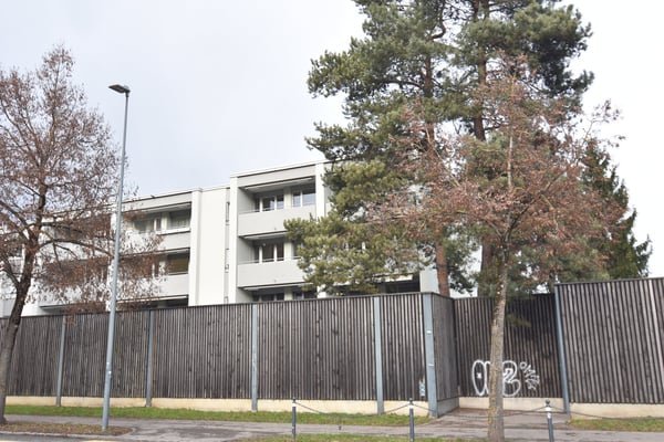 Einstellhallenplätze zu vermieten 2