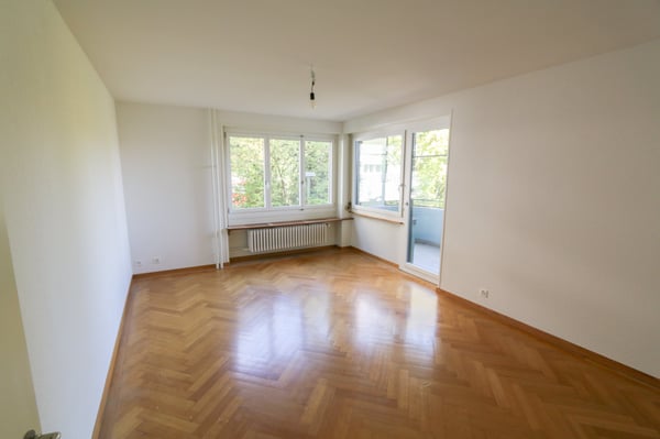renovierte 1-Zimmer-Wohnung mit Balkon an der Hallerstrasse in Bern 9