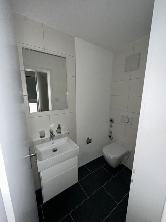 2-Zimmerwohnung, 2. Stock mitte ohne Balkon 5