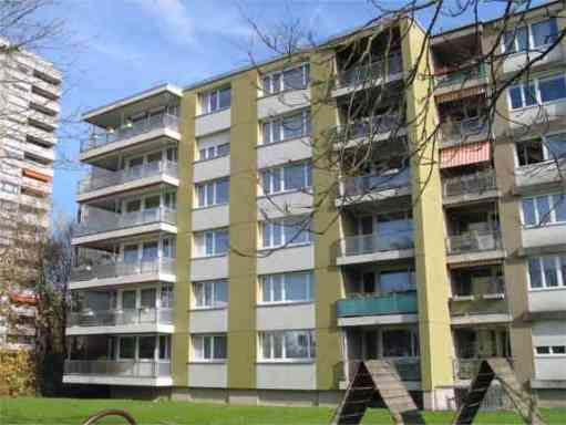 renovierte 1 1/2-Zimmerwohnung im 3. Stock 13