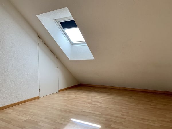 1-Zimmerwohnung, 5. Stock rechts (Dachwohnung mit Galerie) 9