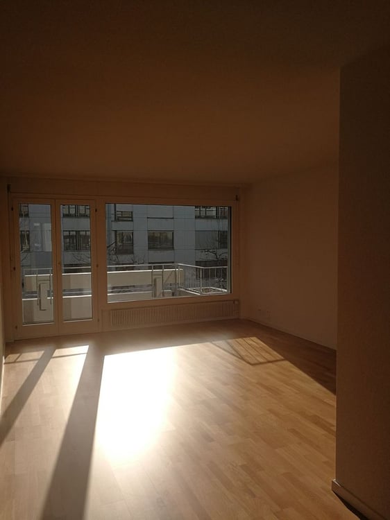 1 1/1-Zimmerwohnung, 4. Stock rechts 5