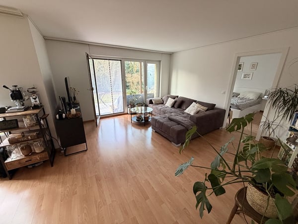 Top gelegene und grosszügige 1.5-Zimmerwohnung gleich beim Rosengarten in Bern 2