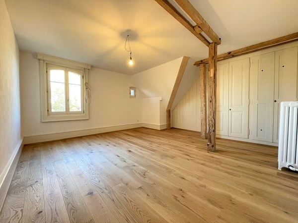 Charmante 2.5-Zimmer-Dachwohnung 5